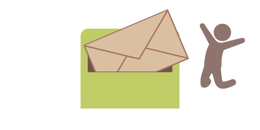 Mailing im Briefkasten mit glücklichem Empfänger